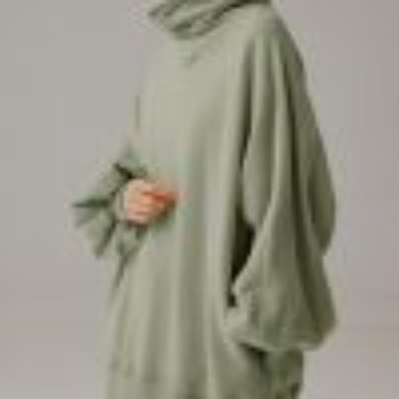 Whisper Oversize Turtleneck Sweatshirt - "price is for 2 of them" - Picture 2 of 13